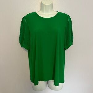 Kelly green CeCe top - size large